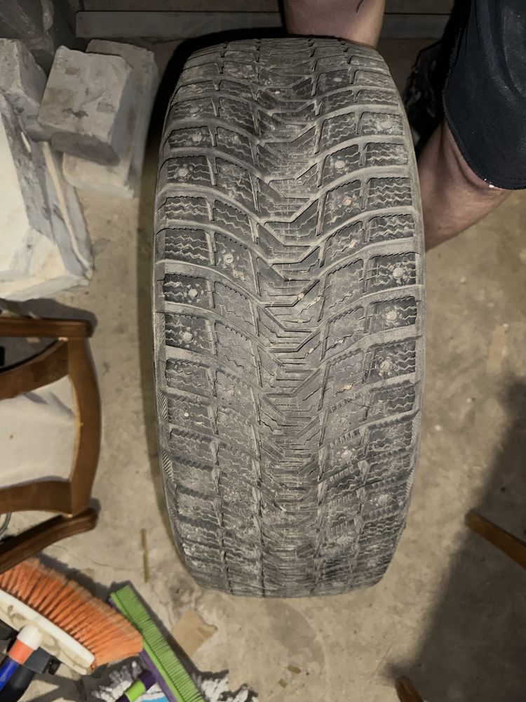 Резина зимняя 2 шт.  265/55 R16