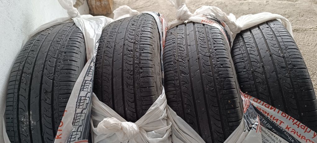 Продам б/у Шины NEXEN 205/65/16 летние б/у