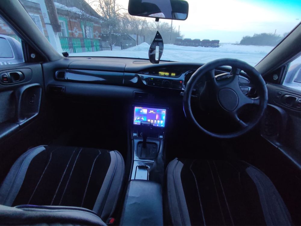 Продам автомобиль Mazda eunos 800