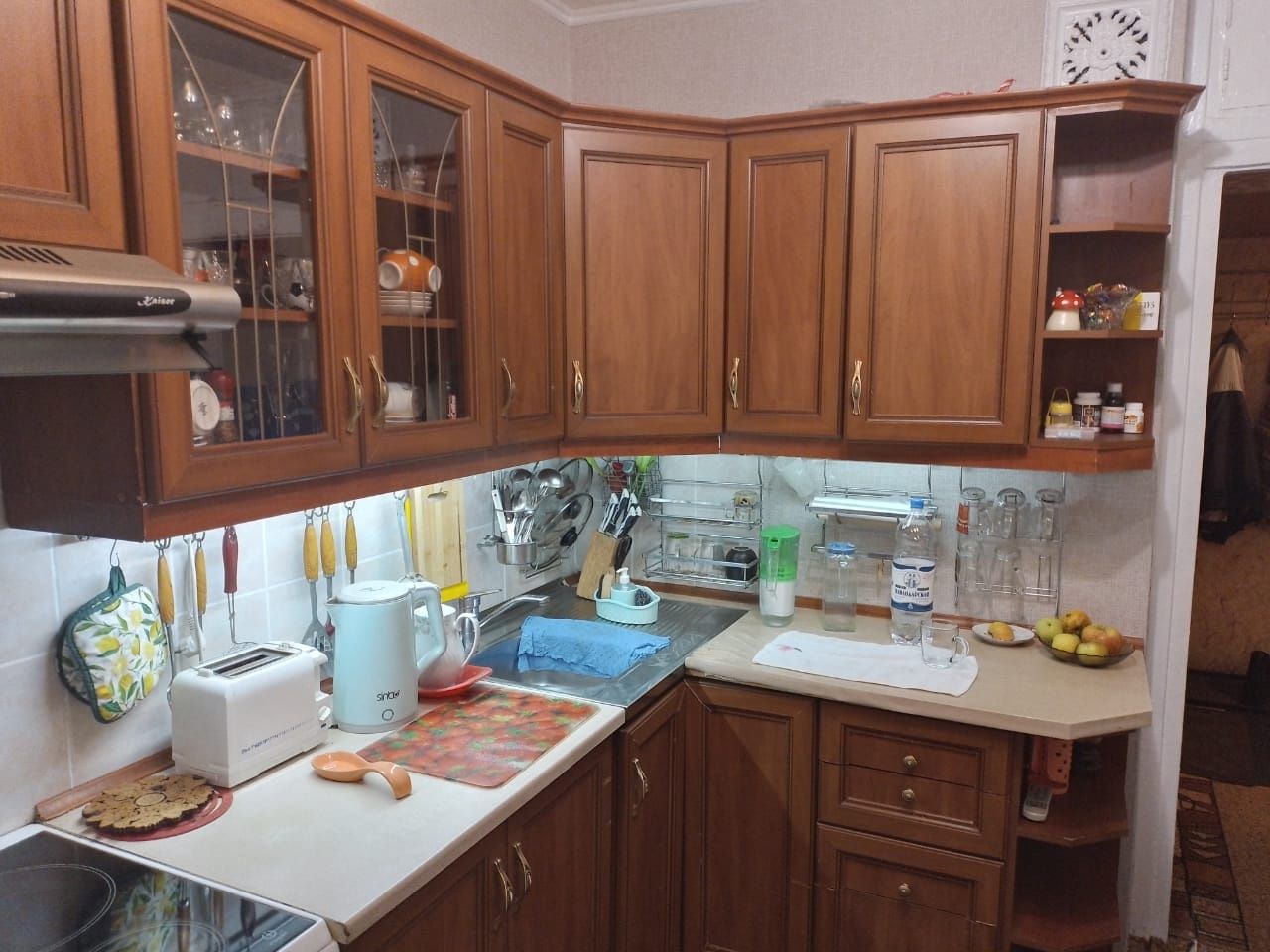 Продам 3-х комнатную квартиру по Назарбаева д.32