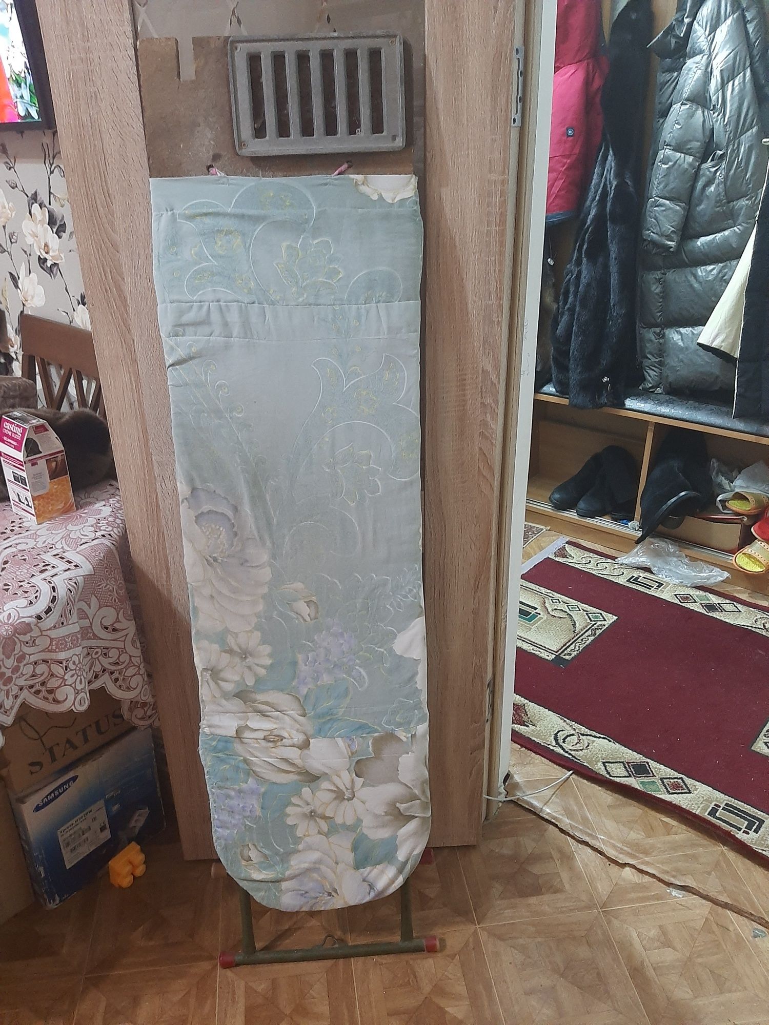 Продам гладильную доску 500 тг