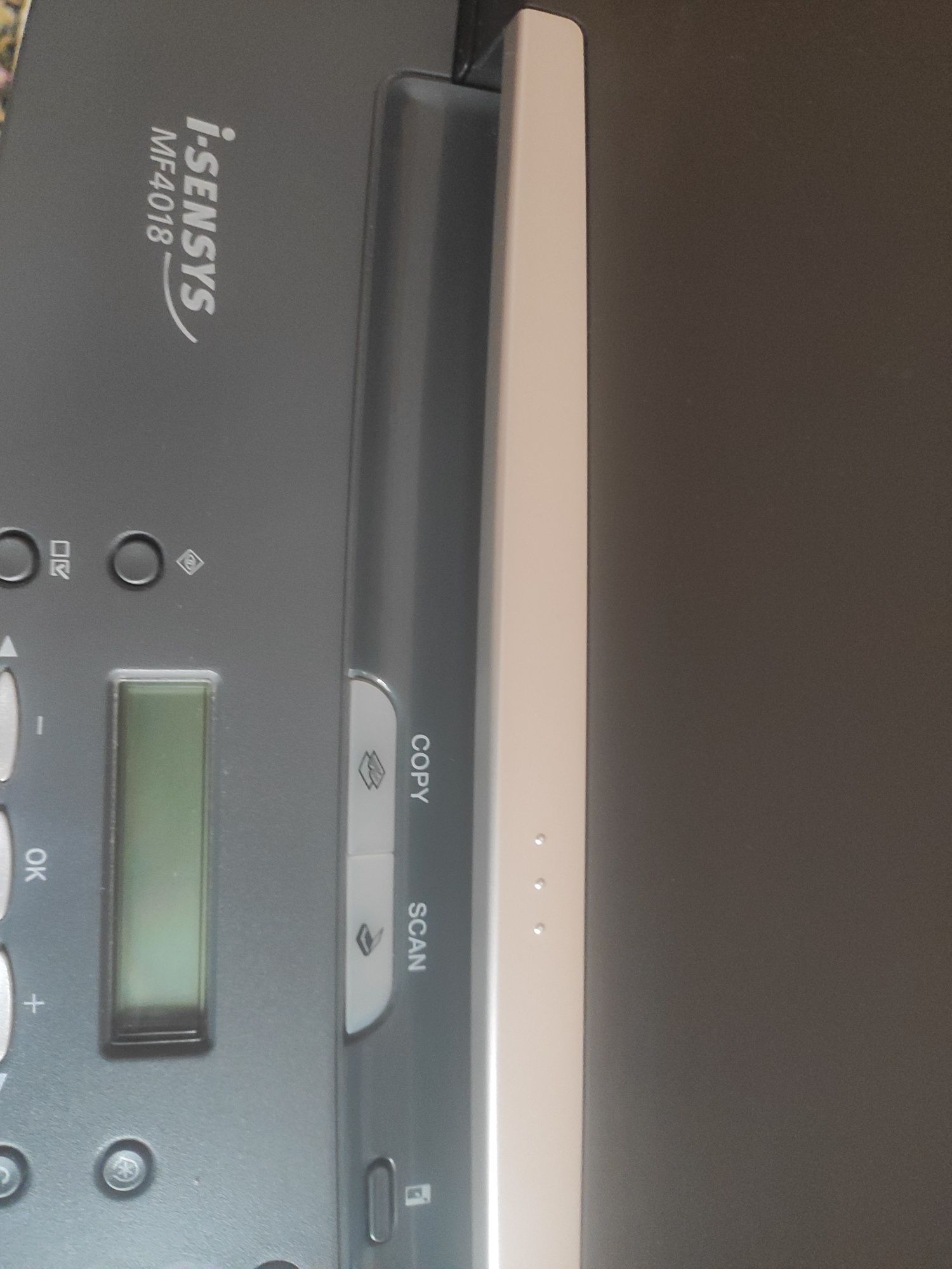 Продам принтер Canon MF4018