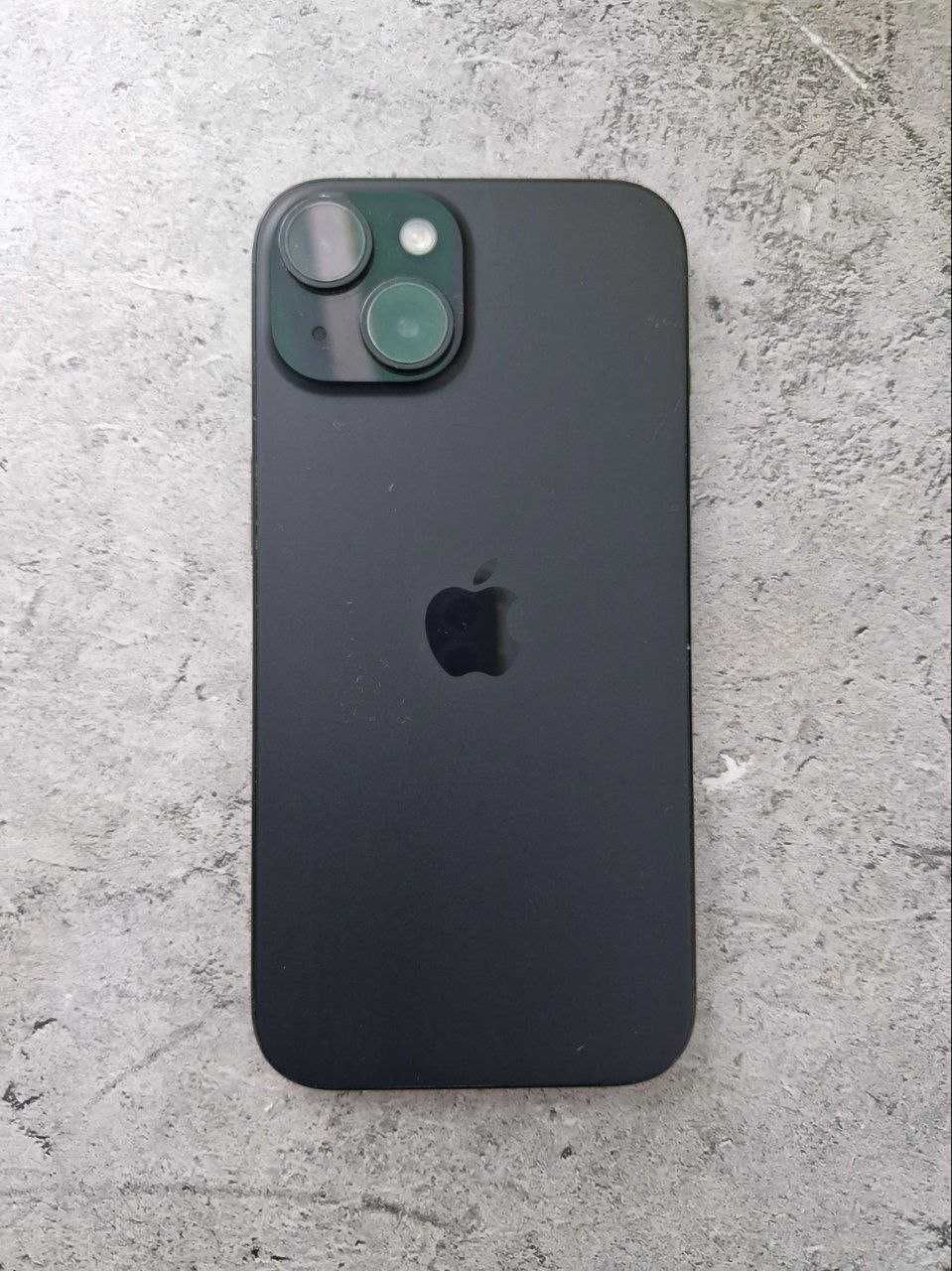 Apple iPhone 15  Уральск 0704 лот 654543