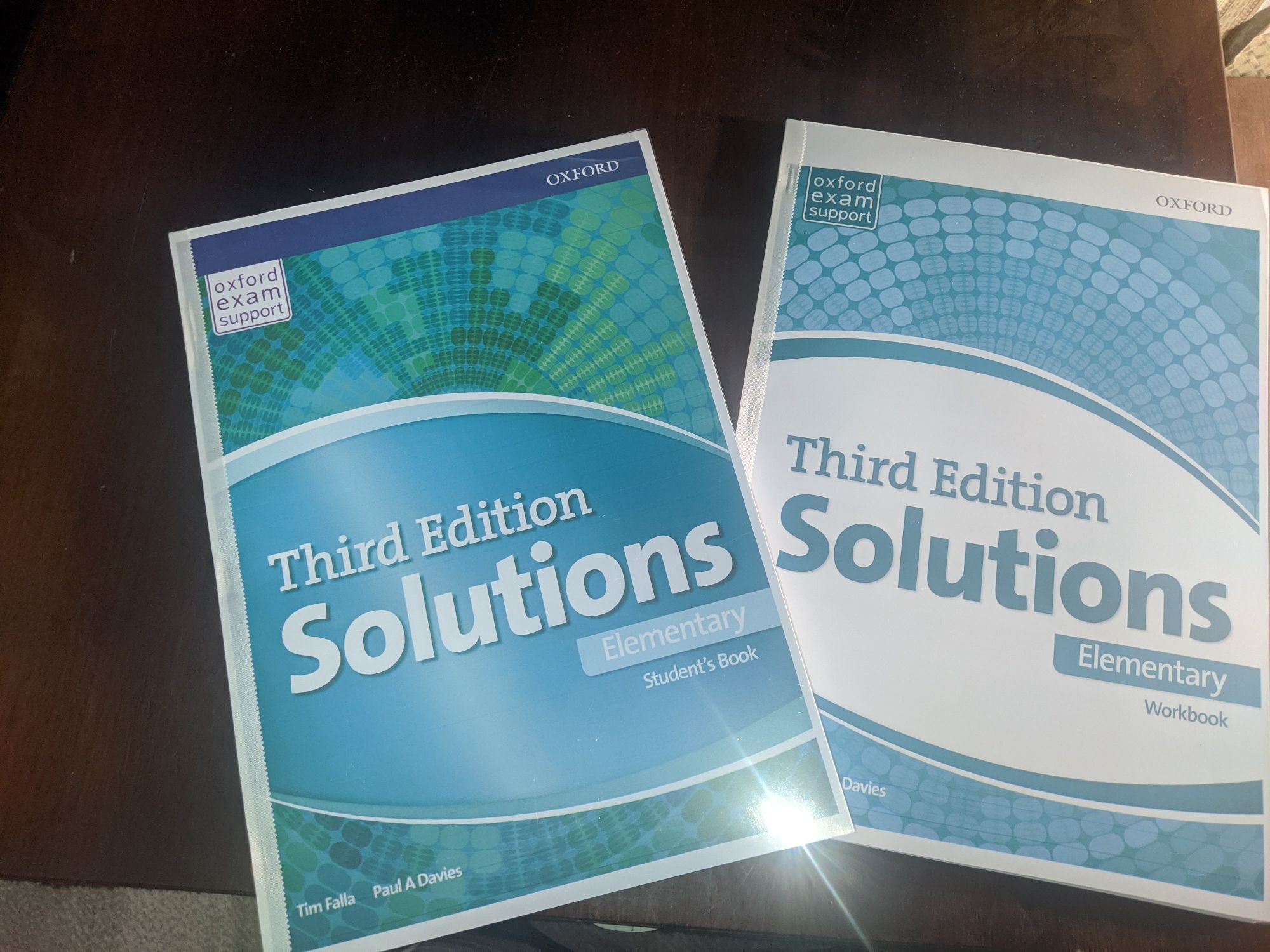 Продам учебники,тетради по англ. языкуFile English, Headway, Solutions
