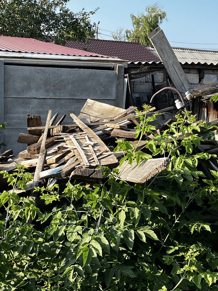 Отдам дрова самовывоз