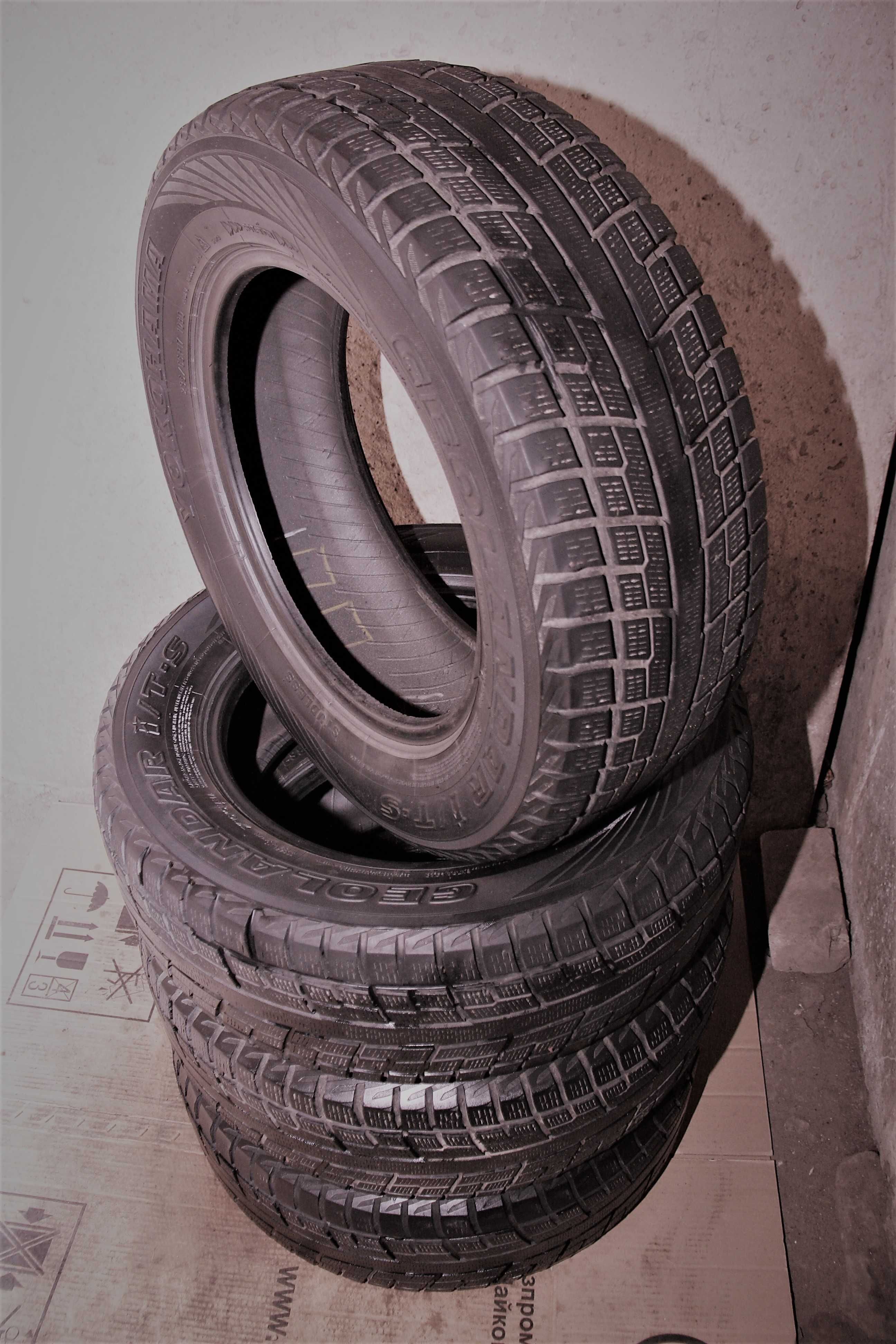 Комплект шин Yokohama Geolandar I/T-S G073 235/65 R17 108Q
