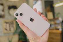 Iphone 13 розовый