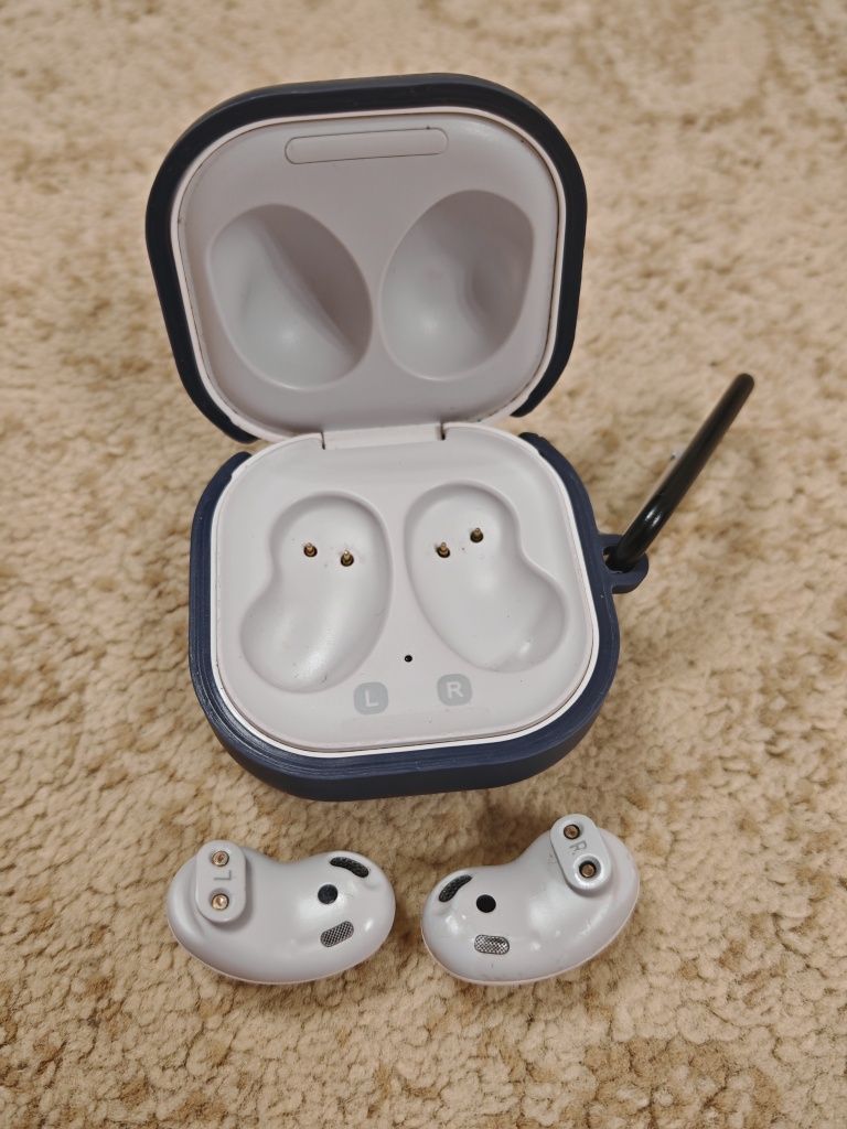 Наушники Samsung Galaxy Buds Life, оригинал.