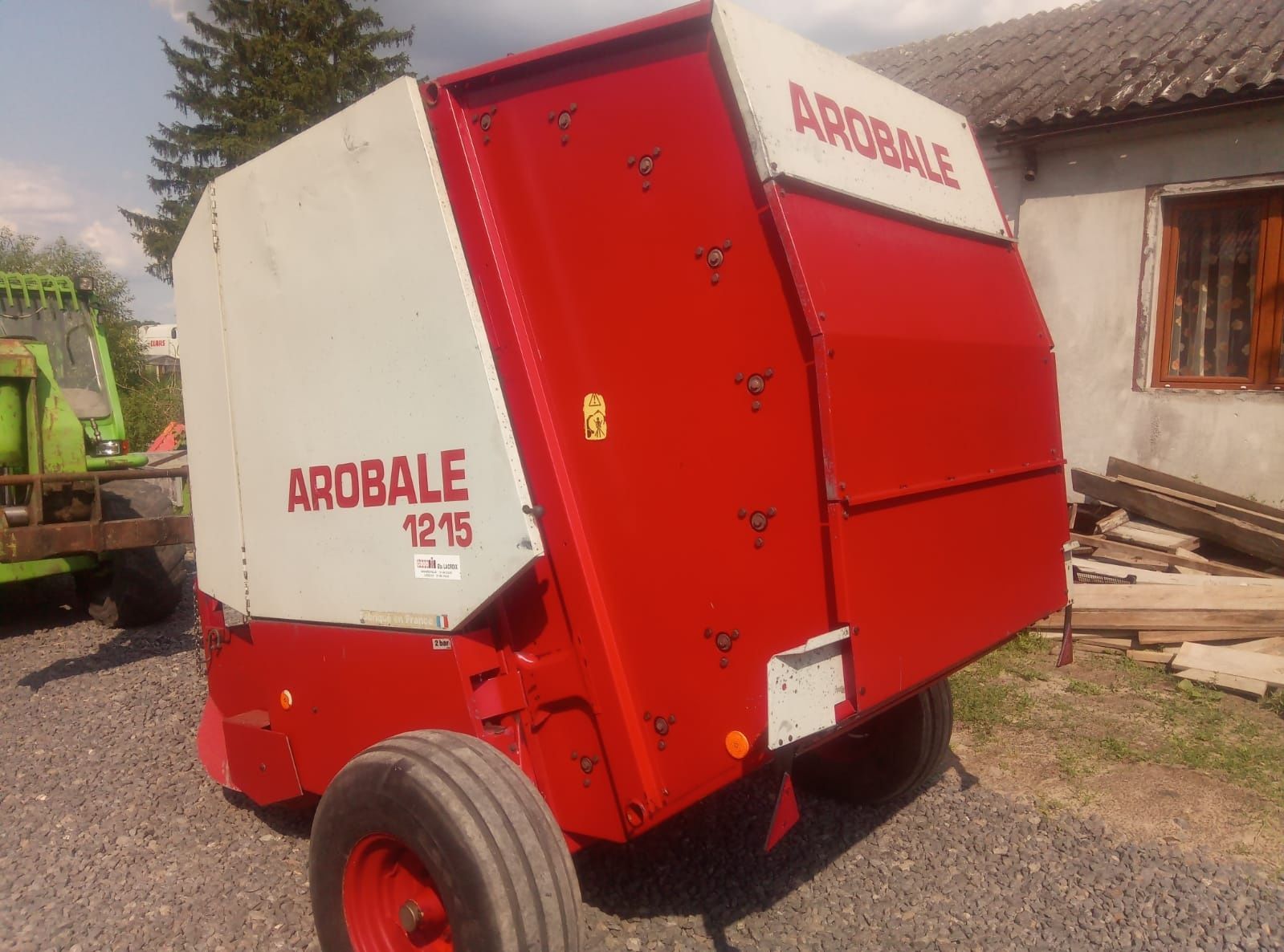Пресс подборщик AROBALE 1215