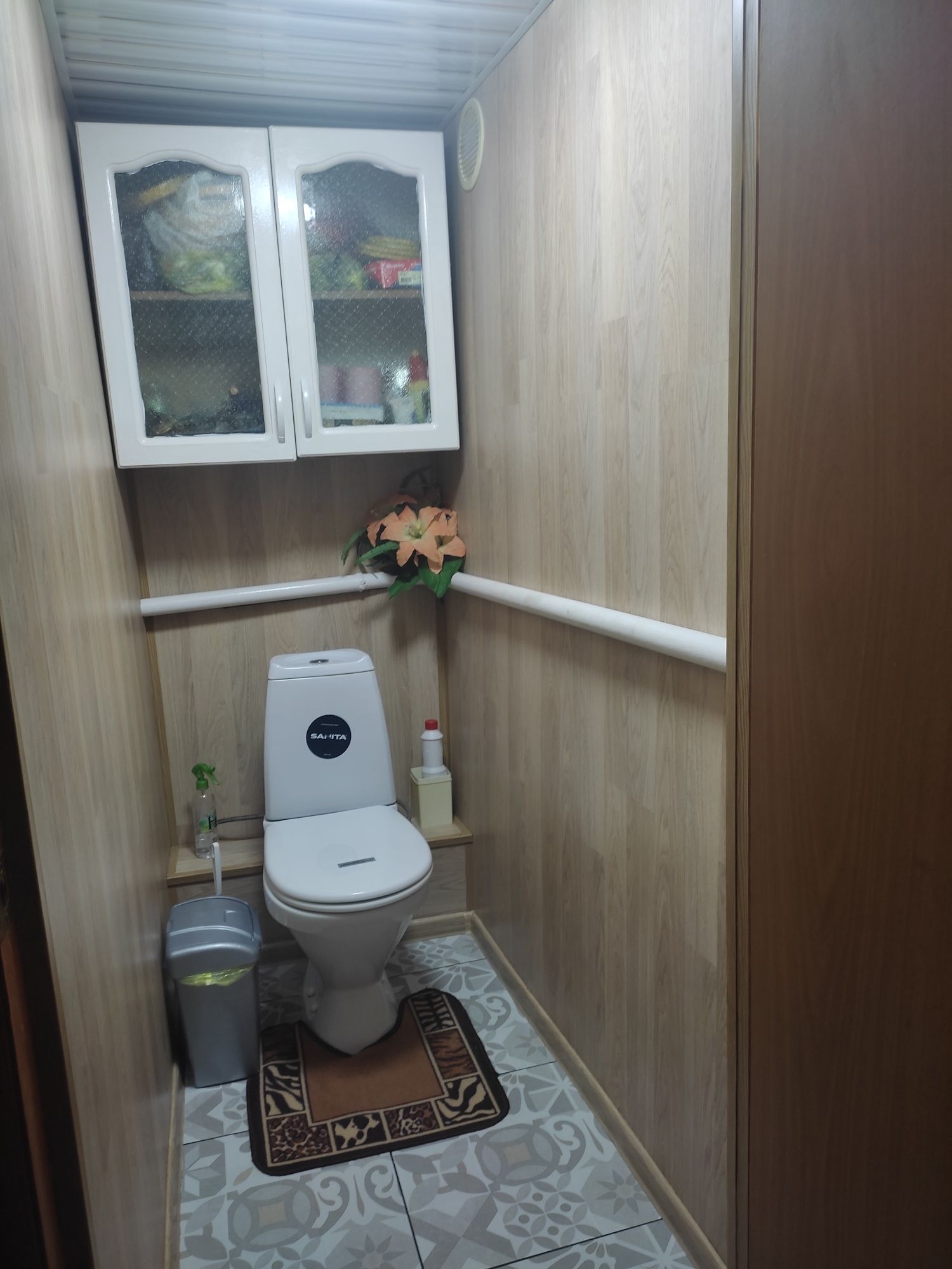 Дом 86 кв м. Район КИНЭУ, Западный.