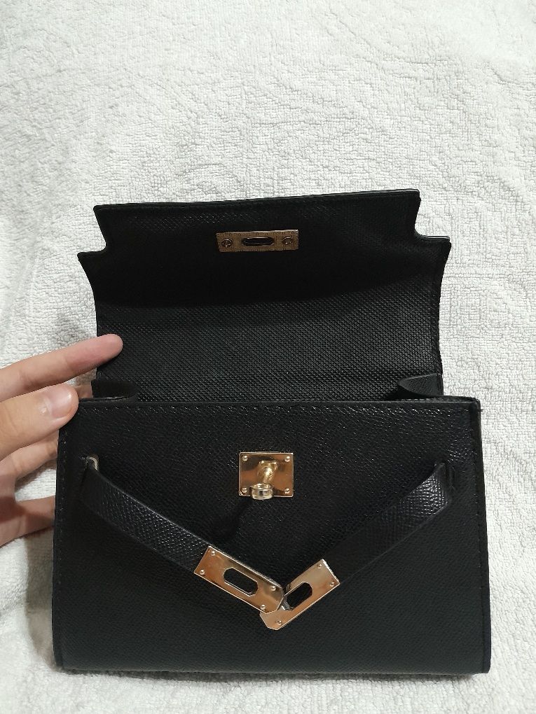 Продаётся мини-сумка в стиле Hermes Kelly