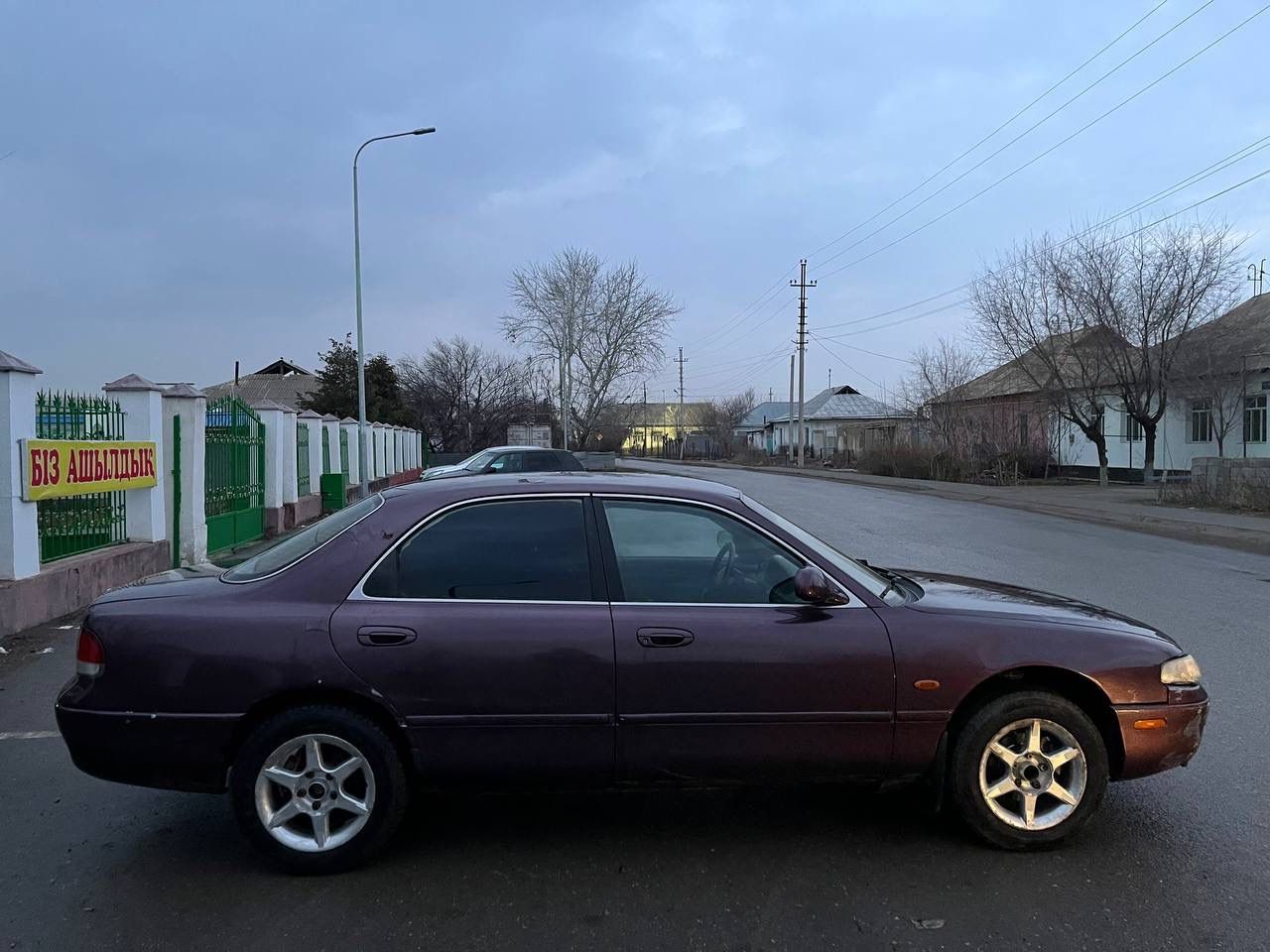 Mazda cronz 626..