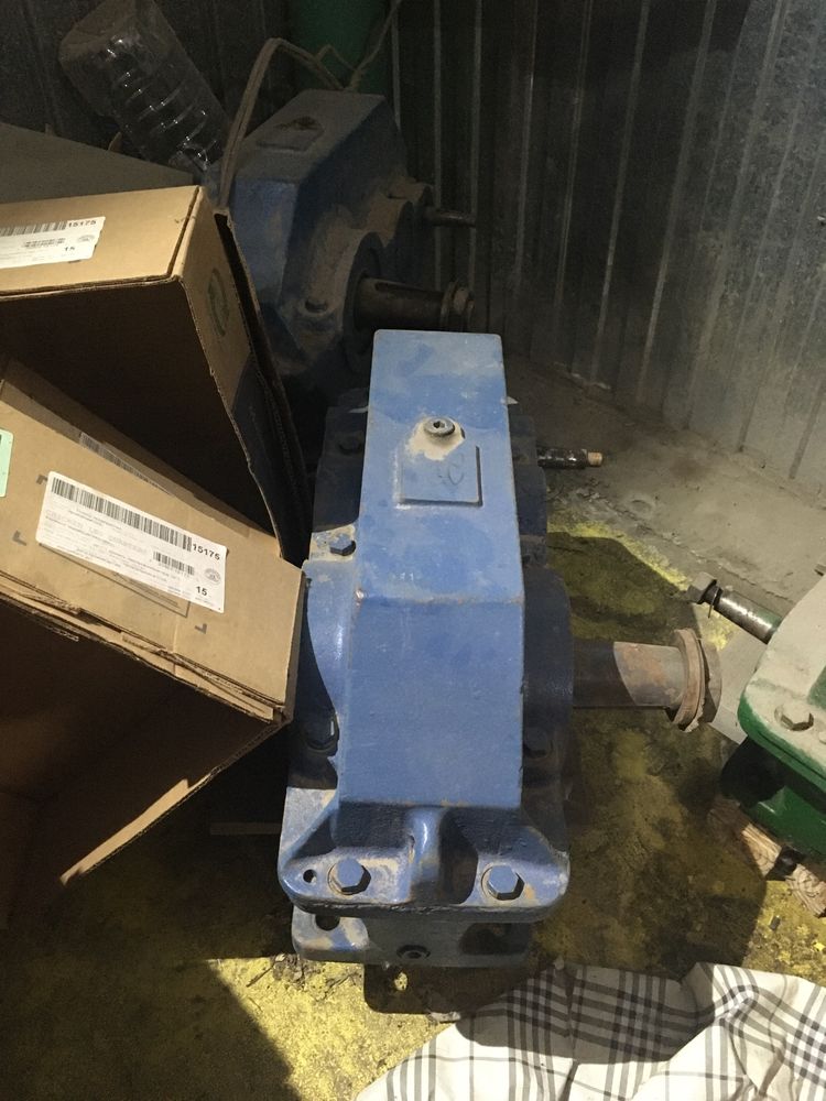 Продам редуктора Ц 2у -160