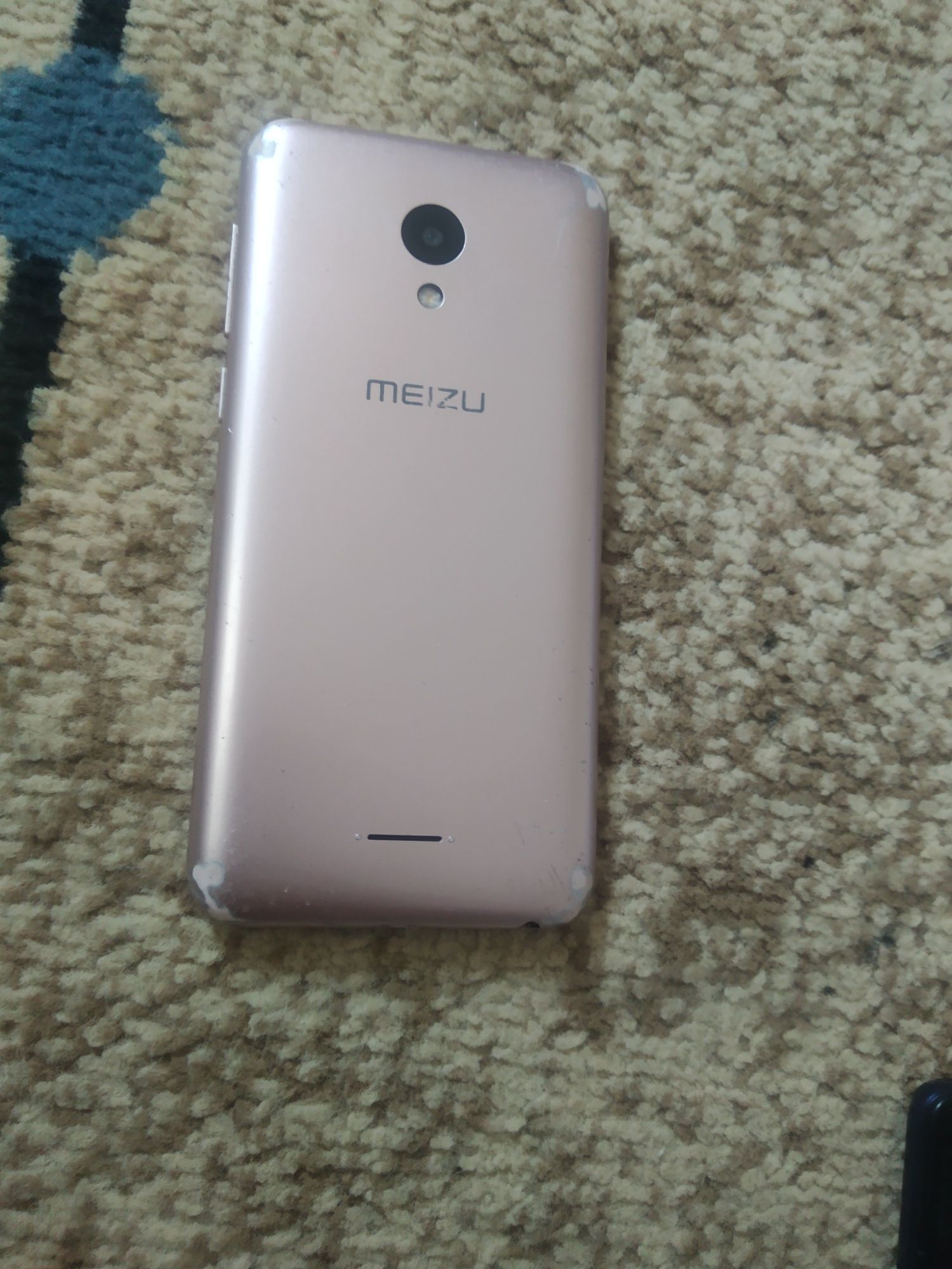 Продам телефон меузи
