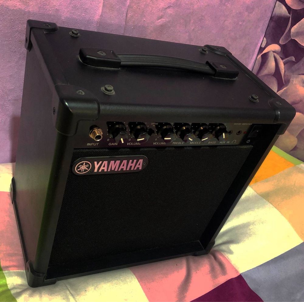 Yamaha Pacifica Stratocaster SSH