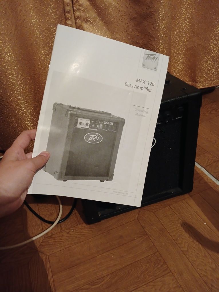 Комбоусилитель Peavey MAX 126