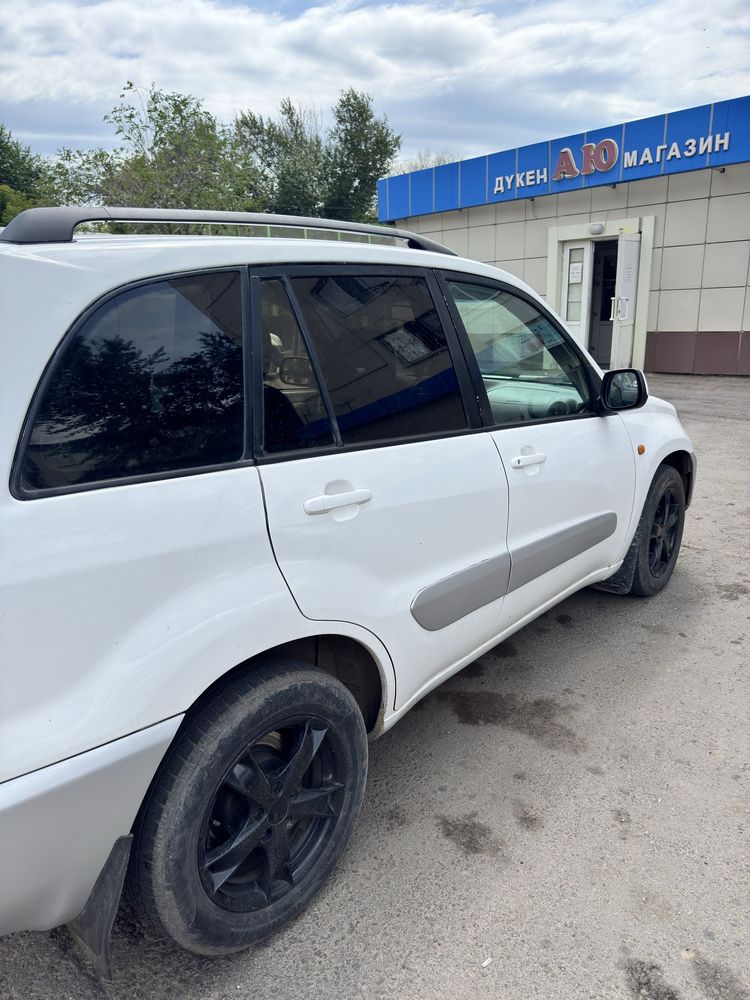 Продам авто Toyota Rav4 2002 дизель