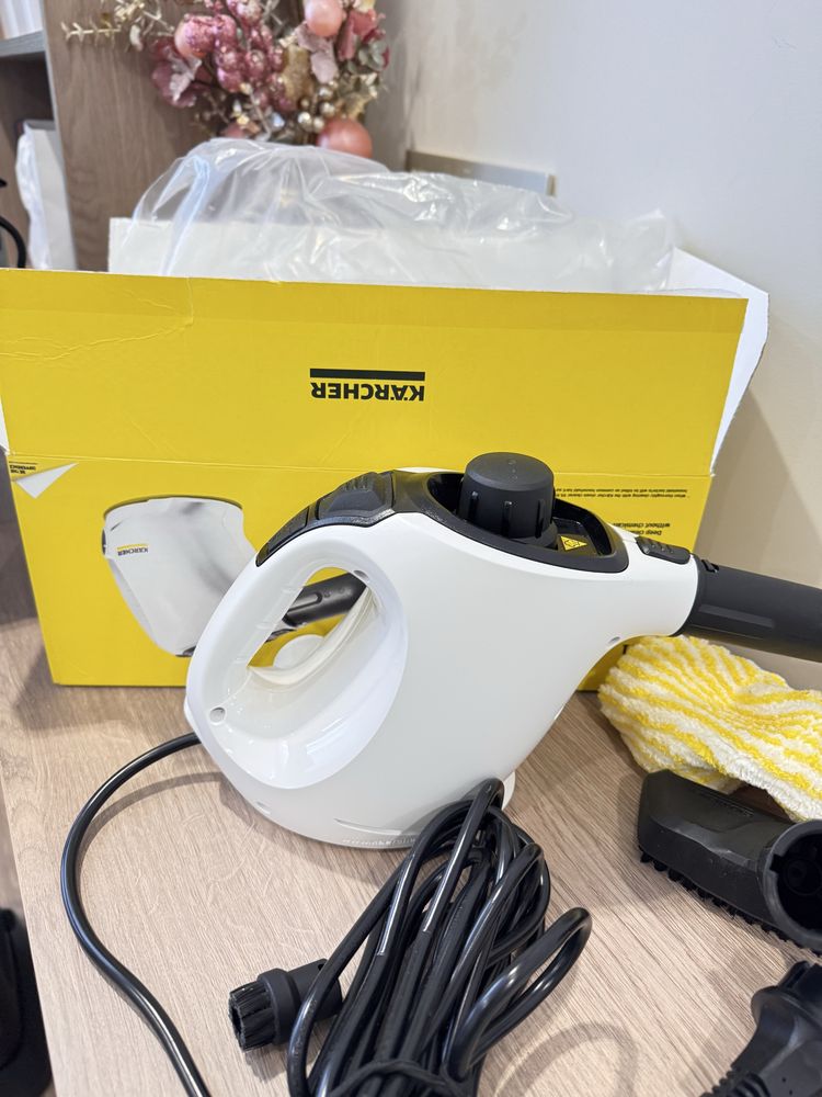 Пароочиститель Karcher