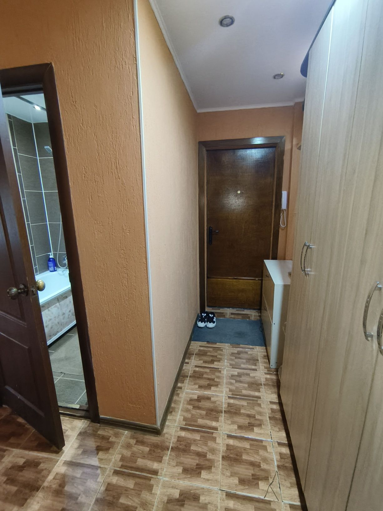 Ухоженные  1..2..3 ком! Универмаг Командированным Семейным Гостям