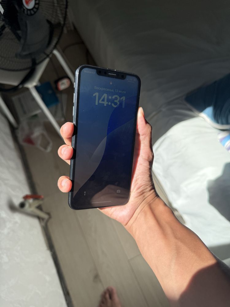 Продаю iPhone Xs Max 512 ГБ (Space Gray)