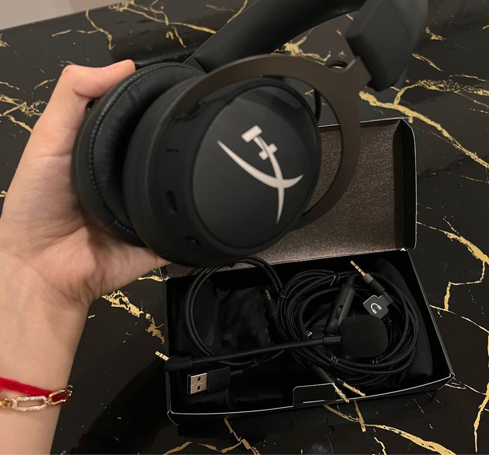 наушники HyperX Cloud Mix