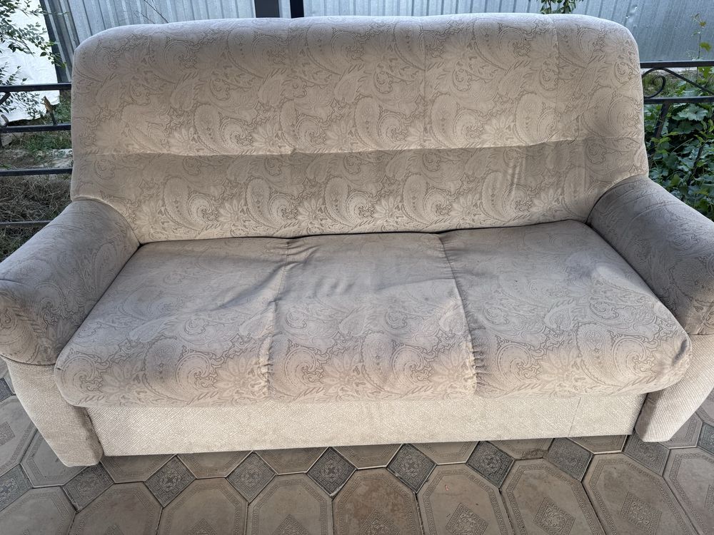 продам бу диваны