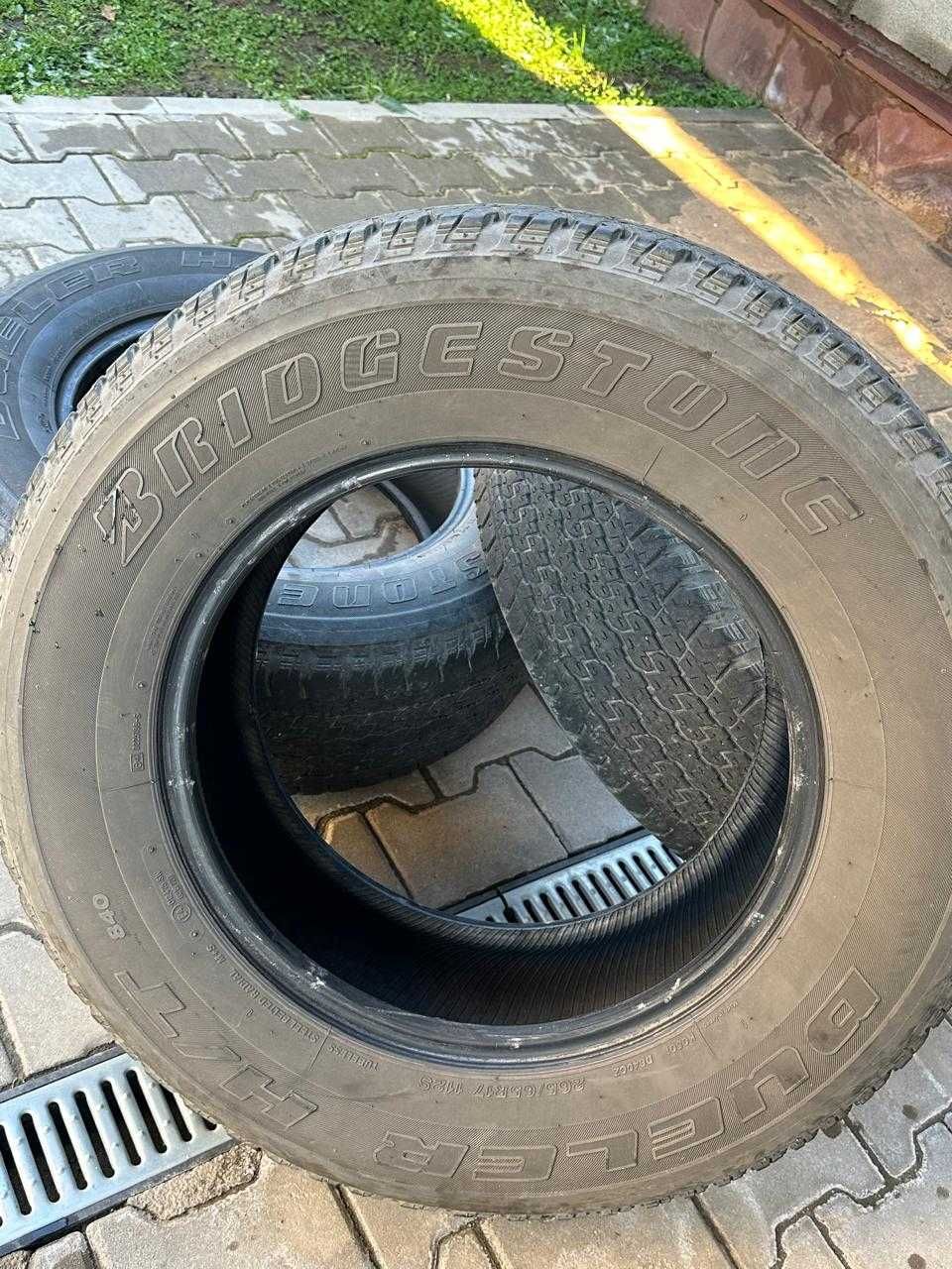 Летние/ зимние шины Bridgstone R17