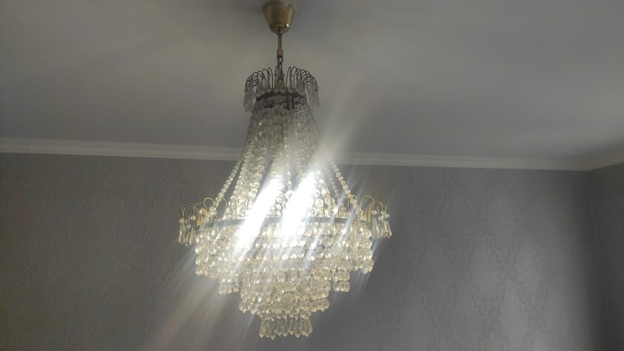 Люстра из чешского хрусталя