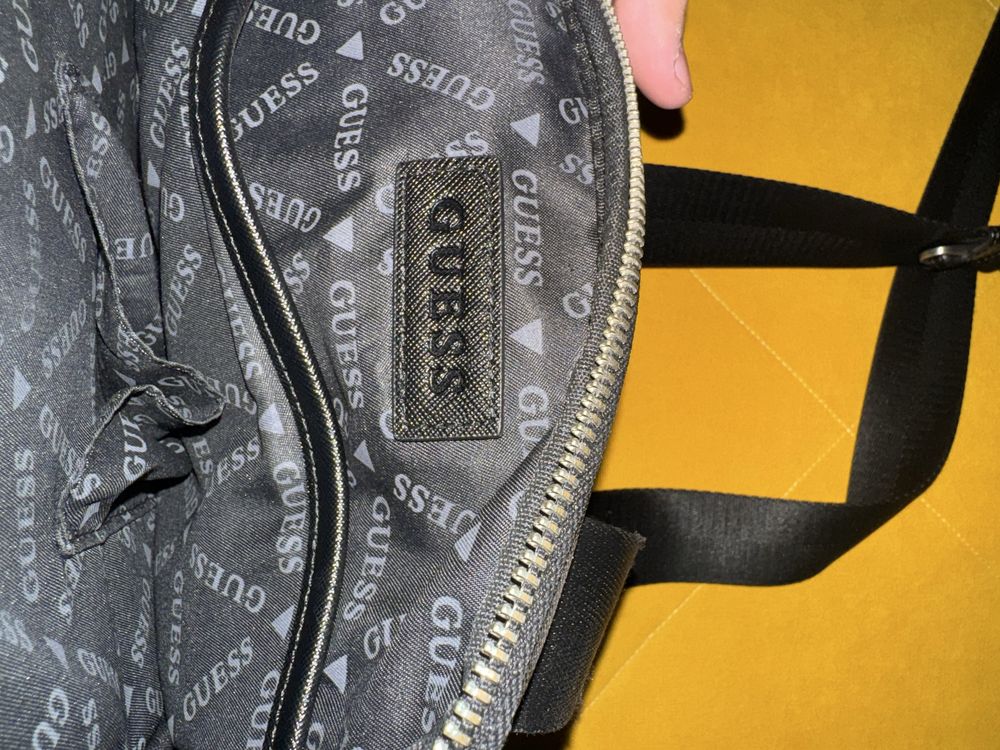 Барсетка guess оригинал