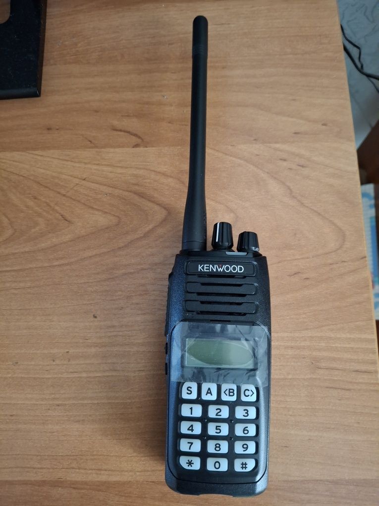 Рции KENWOOD NX 1000