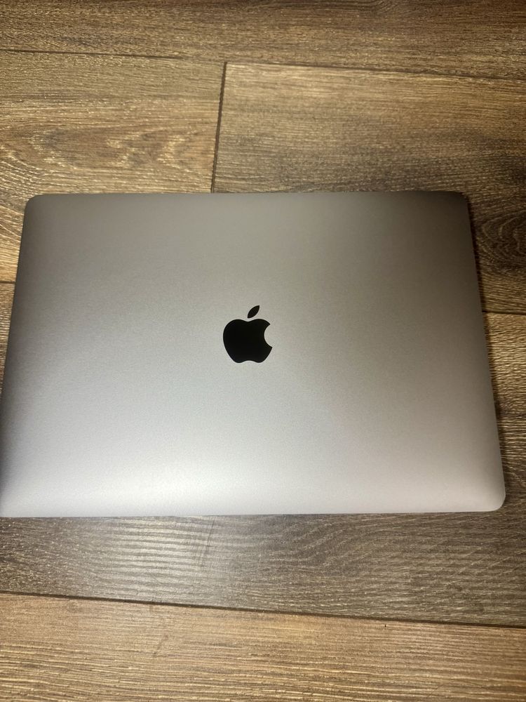 MacBook Air M1 , весь комплект
