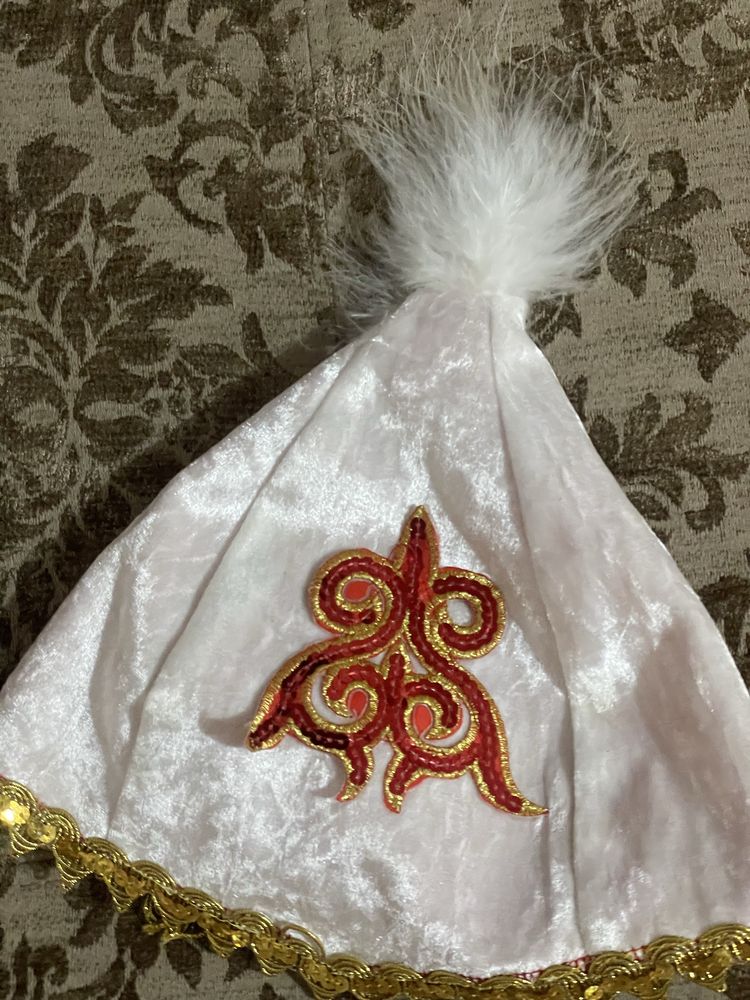 Продам национальный костюм детский