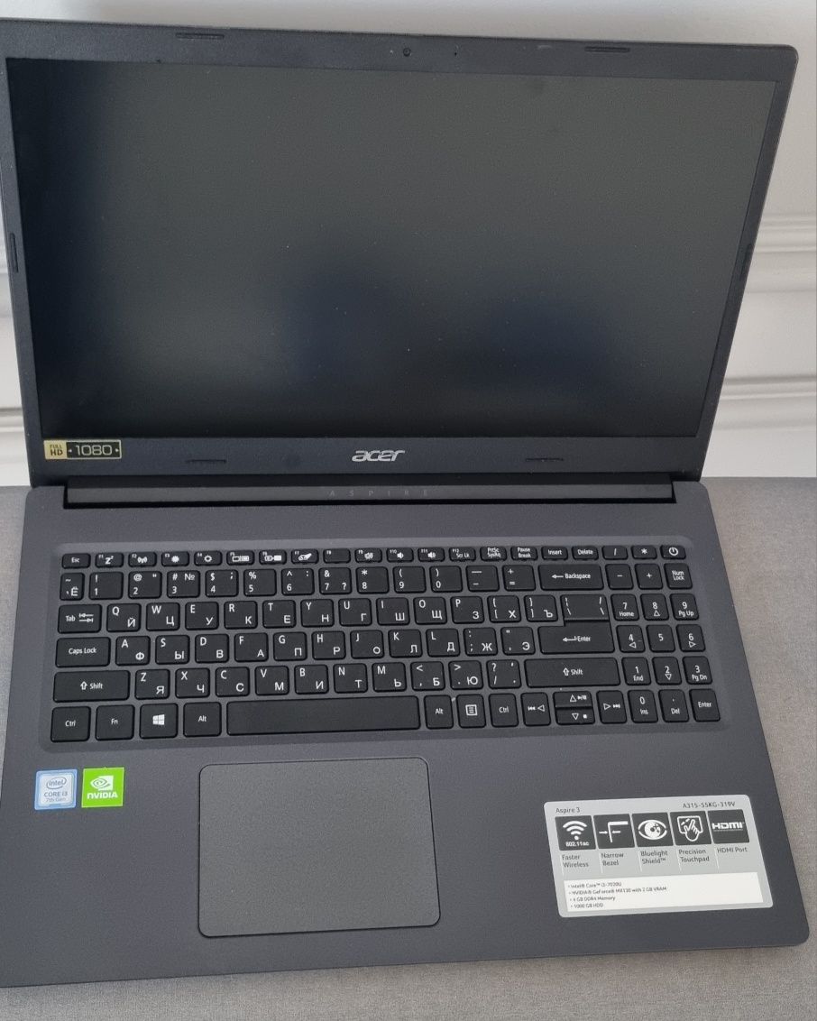 Продается ноутбук Acer б.у. в отличном состоянии.