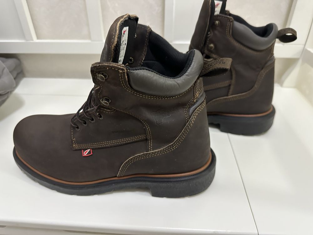 Спец ботинки Red wing зимний.