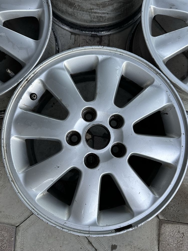 Диски r16 Toyota 5x114.3