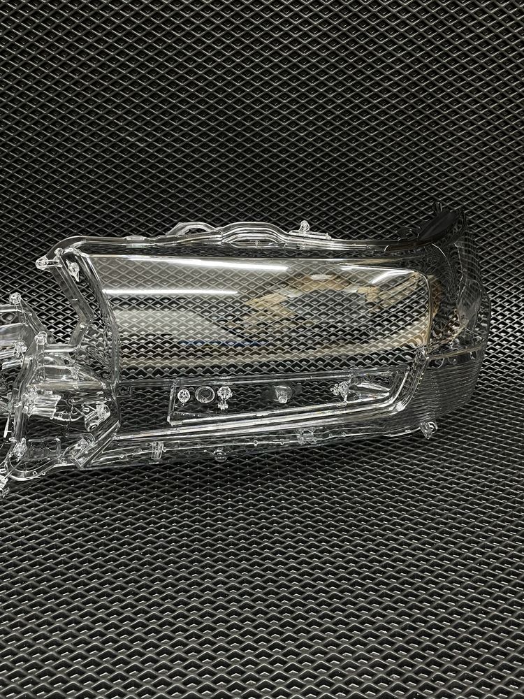 Стекла Фары Toyota LC200 Астана