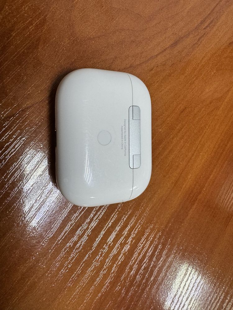 Продам наушники Airpods Pro