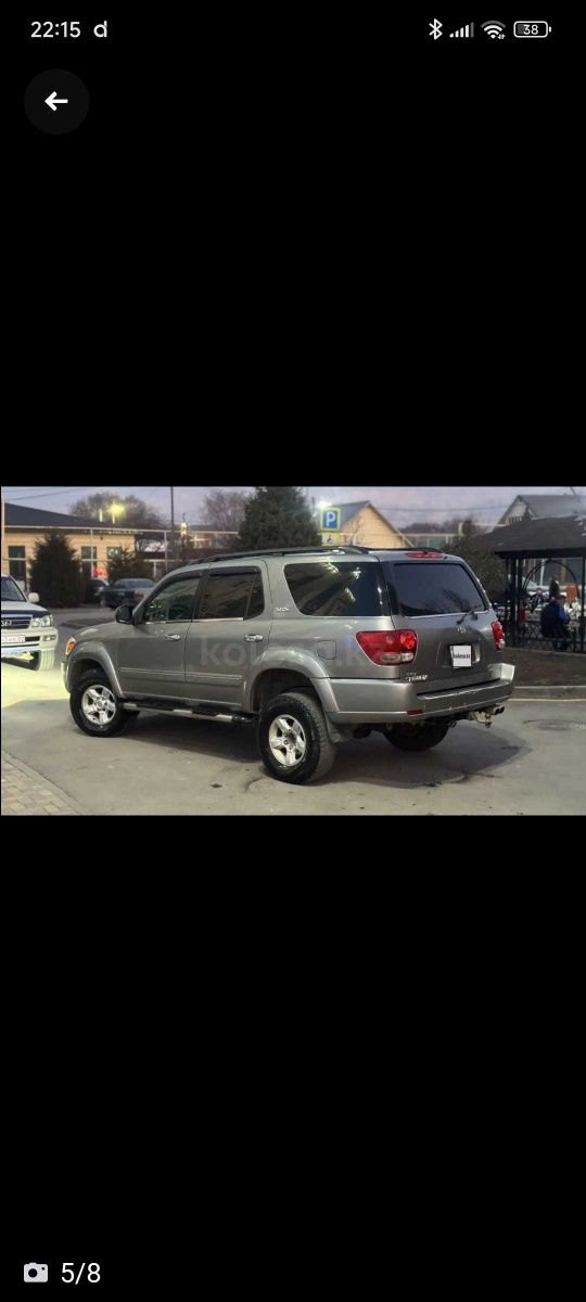 Toyota Sequoia 2004