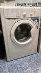 Стиральная машина Indesit IWUB 4105 CIS белый