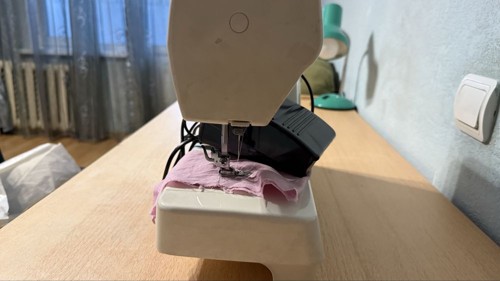 Швейная машинка Janome