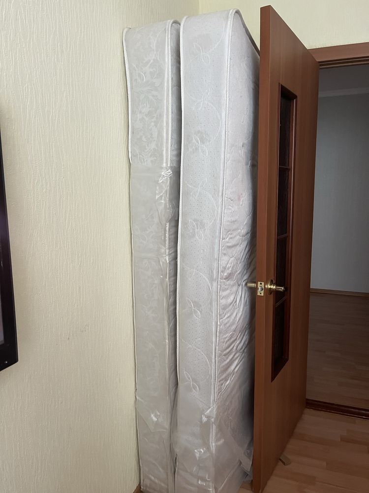2 матрас сатамын жагдайы жаксы , размеры 2.00/90