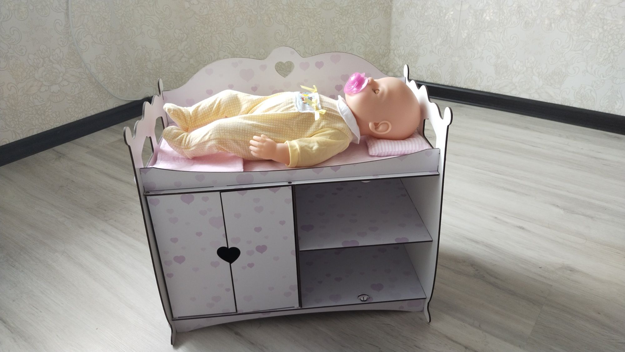 Продам детская игрушка кровать комод
