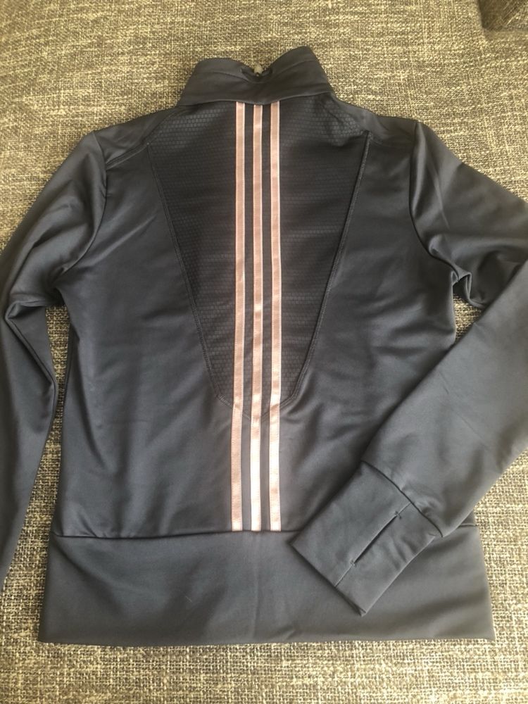 Продам спортивный костюм adidas