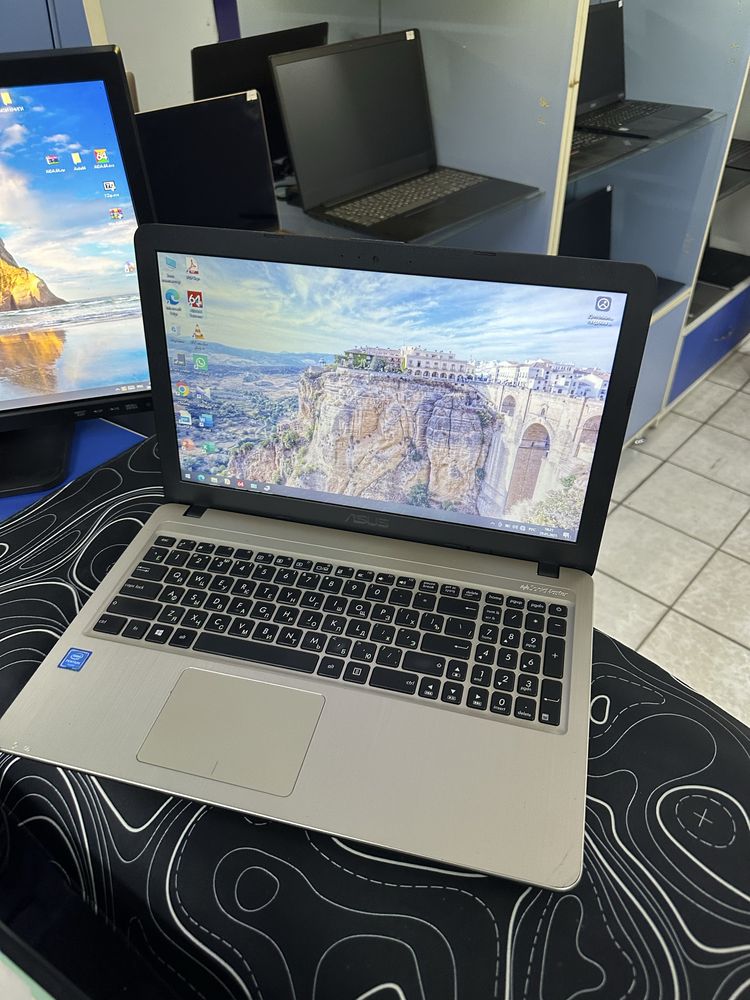 Гарантия Asus Pentium ОЗУ-2ГБ/ССД-128ГБ в хорошем состоянии емкость 93
