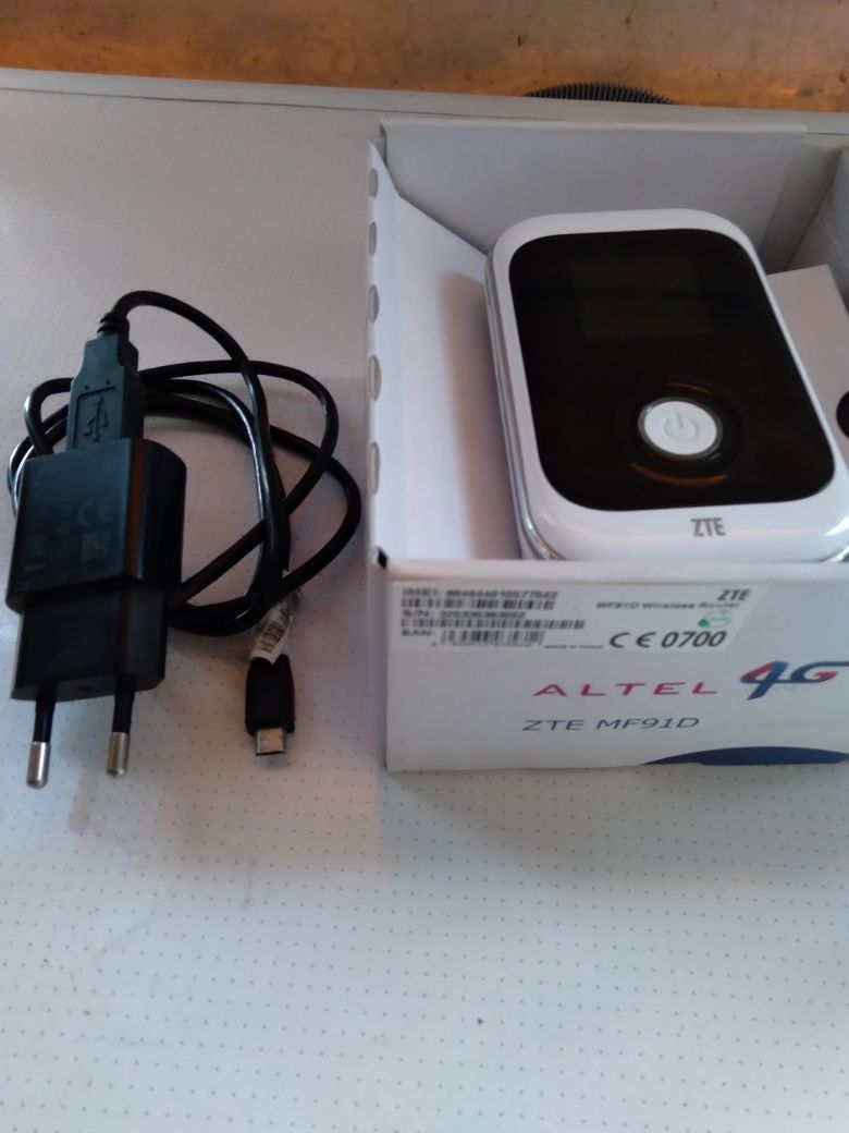 Алтел,Теле2,Билайн роутер 4G Карманный WiFi usb модем
