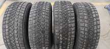 Продам резину 275/65R17