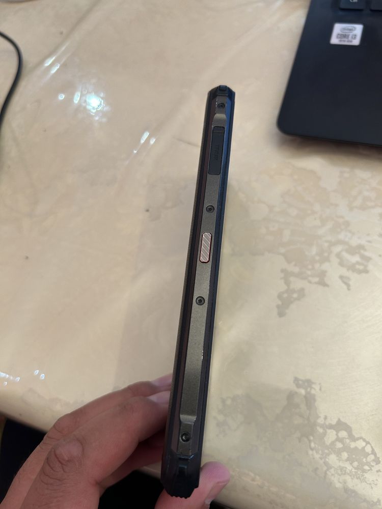 Телефон ixx J7