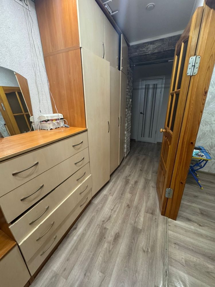 Продам шкафы в прихожую