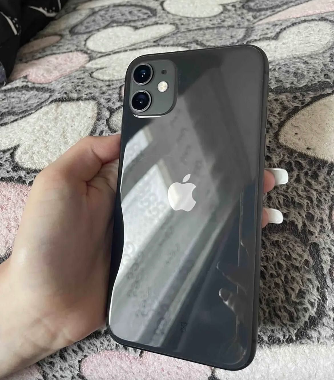 Продам iphone 11