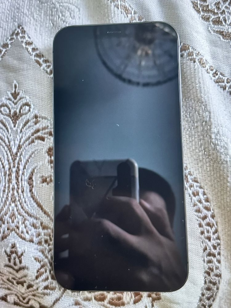 Продается iphone 12 pro торг